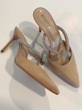 SCHUTZ Crystal Embellished Tan Suede Pointed Toe Pump Size 8.5